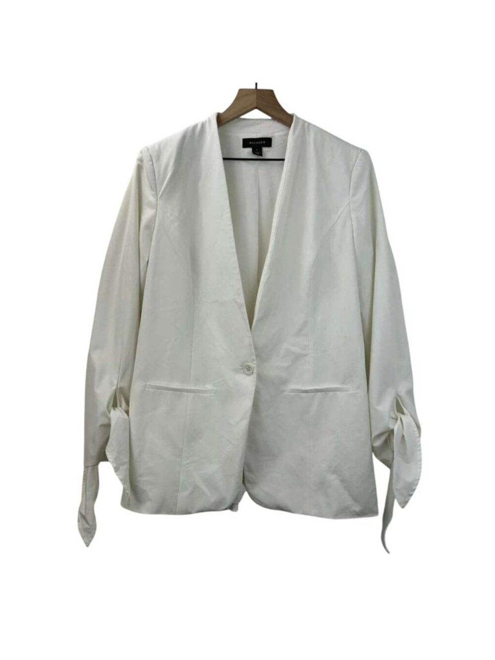 Halogen Blazer Jacket Women's Size Medium White Long Tie Sleeve One Button